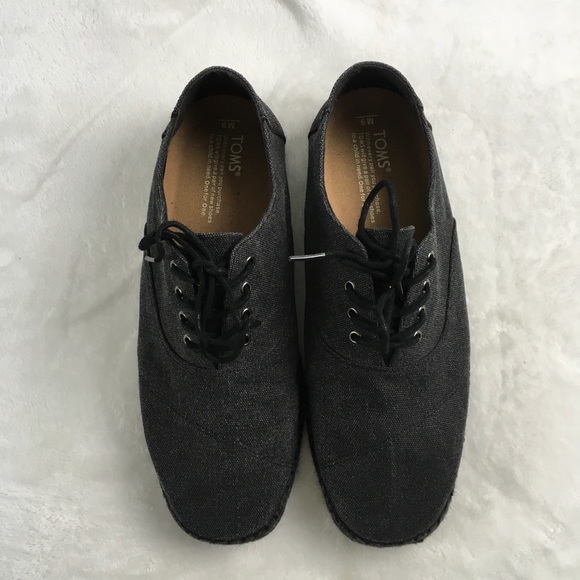 Toms Canvas Lace Up Shoes Size 9 - Picture 3 of 9